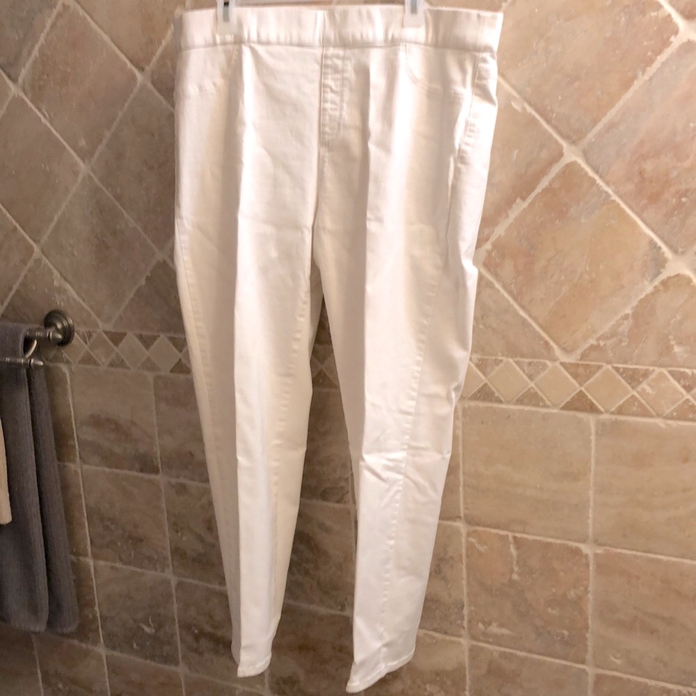 Karen Scott White jeans XL